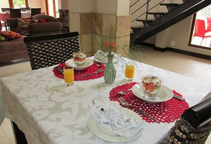 پانسیون Karoo Sun Boutique Guest House