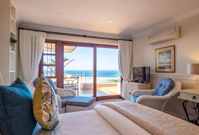 بنسيون La Vista Lodge