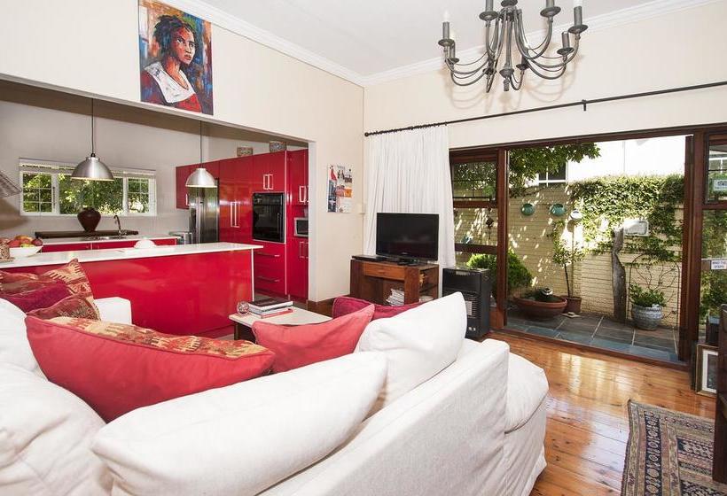 פנסיון Zareba B&b Guest House