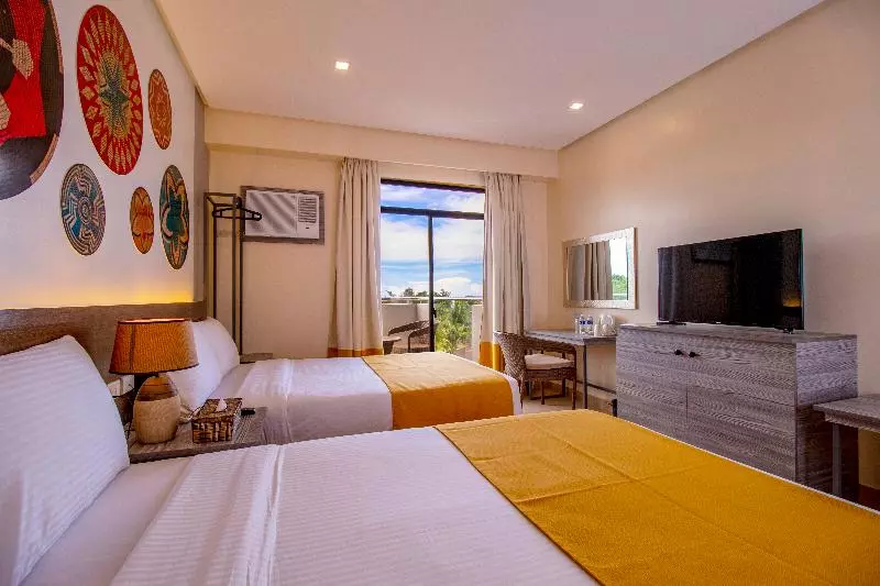 استراحتگاه Bohol Shores
