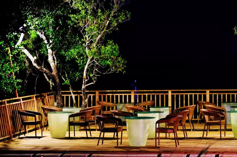 استراحتگاه Bohol Shores