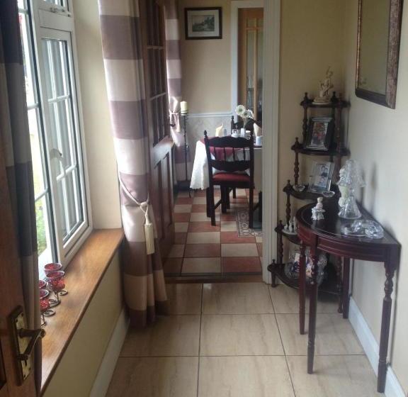 مبيت وإفطار Atlantic House