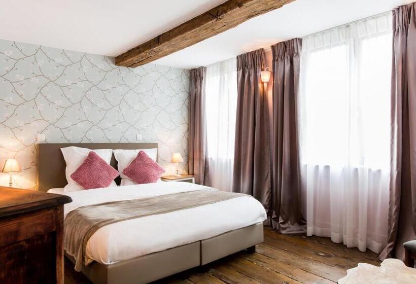 تختخواب و صبحانه Bnb City