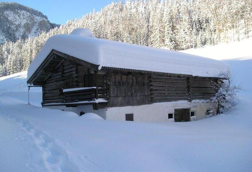 ベッドアンドブレックファースト Haus Binderschuster