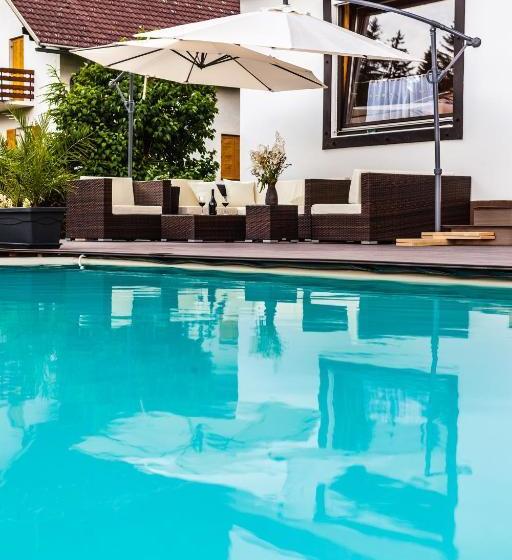 ベッドアンドブレックファースト Haus Sieben Singer Lydia