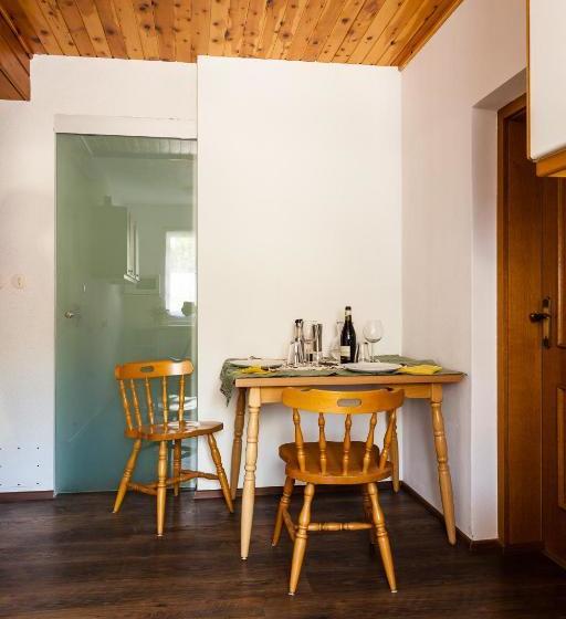 ベッドアンドブレックファースト Haus Sieben Singer Lydia