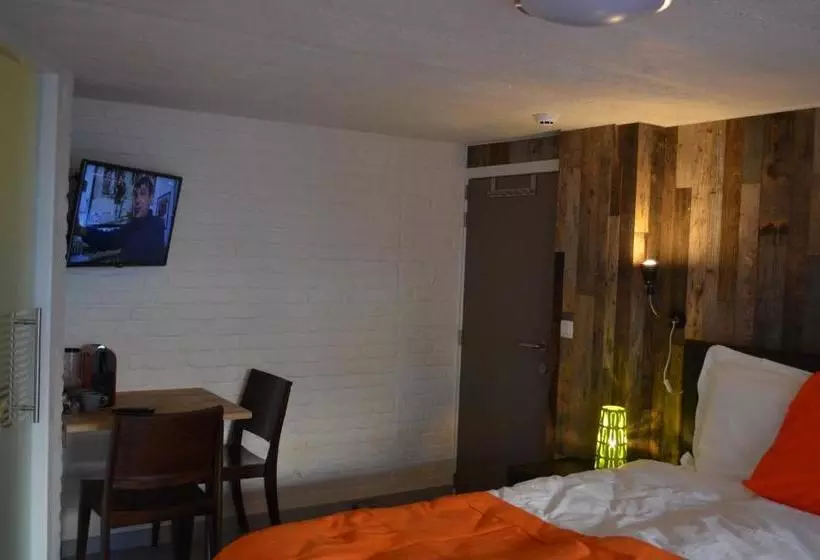 تختخواب و صبحانه Les Chambres d'Elza