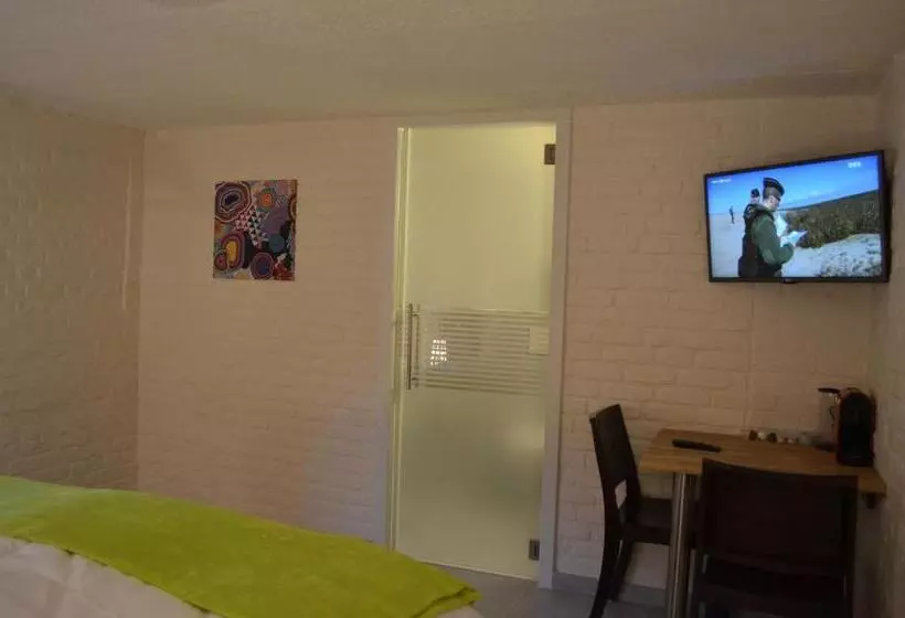 تختخواب و صبحانه Les Chambres d'Elza