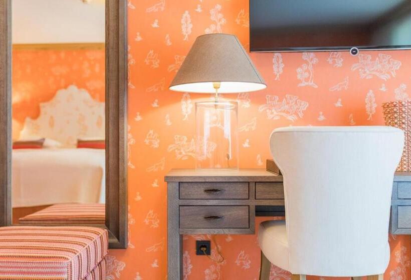 هتل Der Unterschwarzachhof