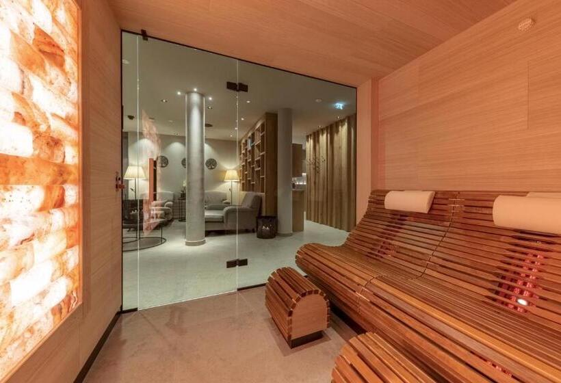 هتل Der Unterschwarzachhof