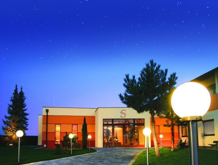 Hotelli Garni Steinfeld