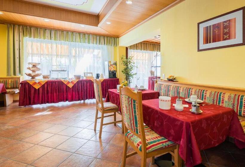 Hotelli Garni Steinfeld