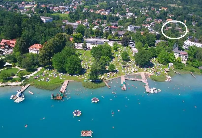 ホテル Kärnten