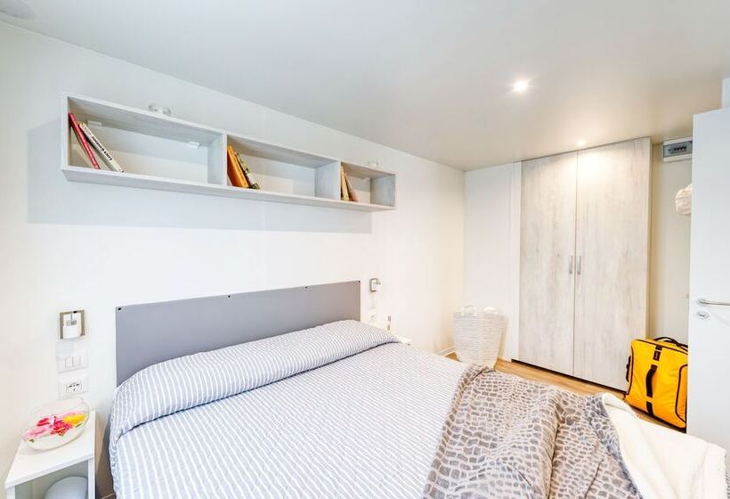 בית מלון כפרי San Benedetto Camping Relais