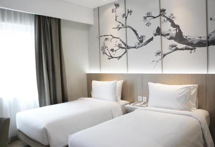 فندق Santika Mega City  Bekasi