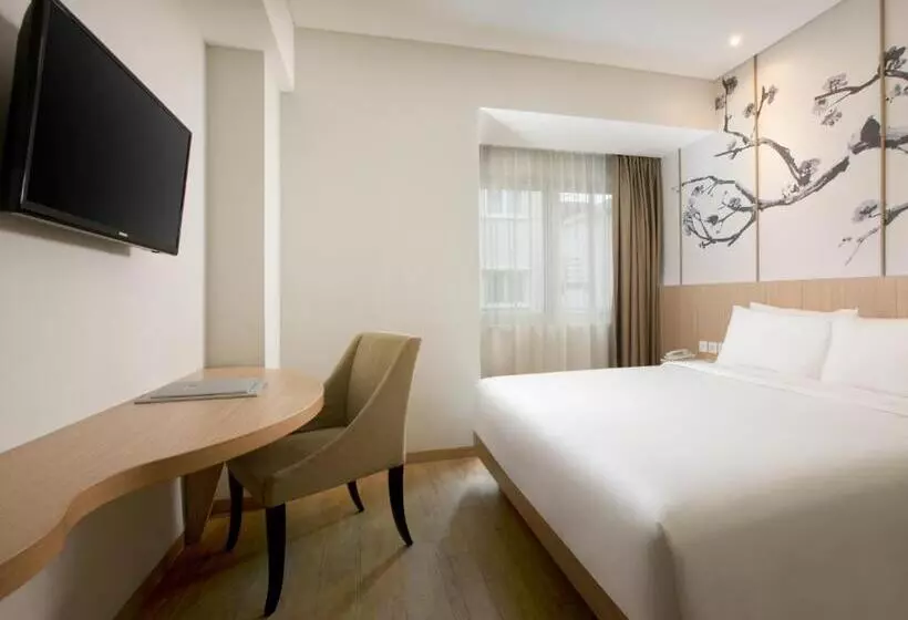 ホテル Santika Mega City  Bekasi