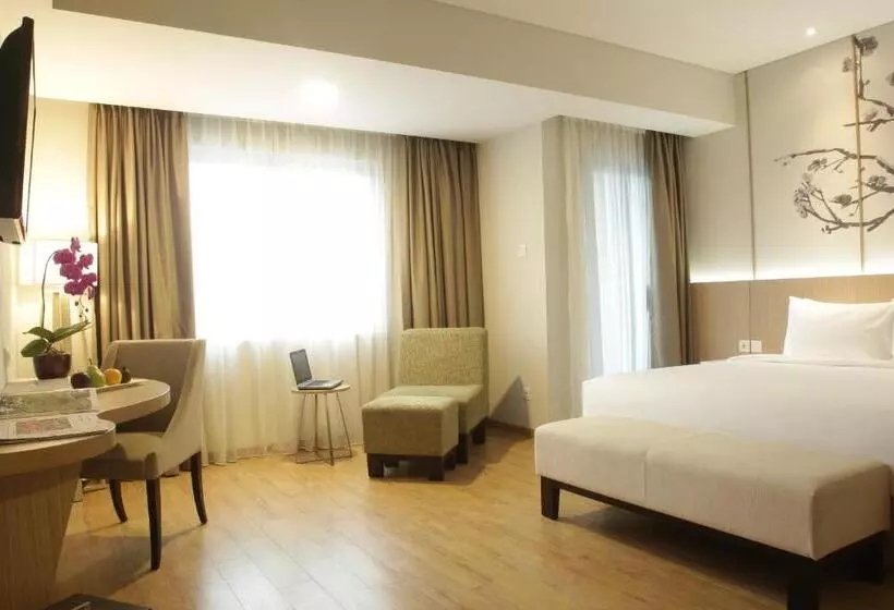ホテル Santika Mega City  Bekasi
