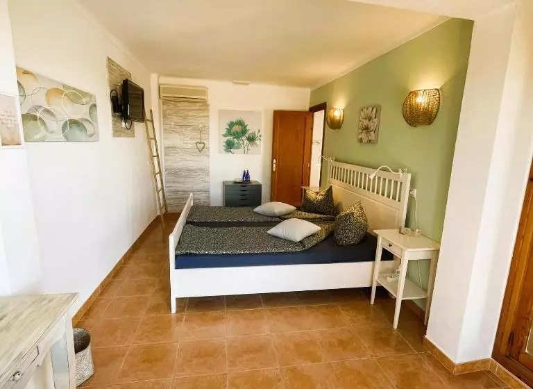 هتل Agroturismo S Hort De Can Carrio Ag226