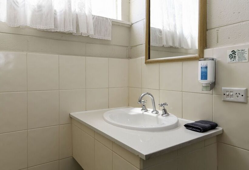 The Prince Mark Motel