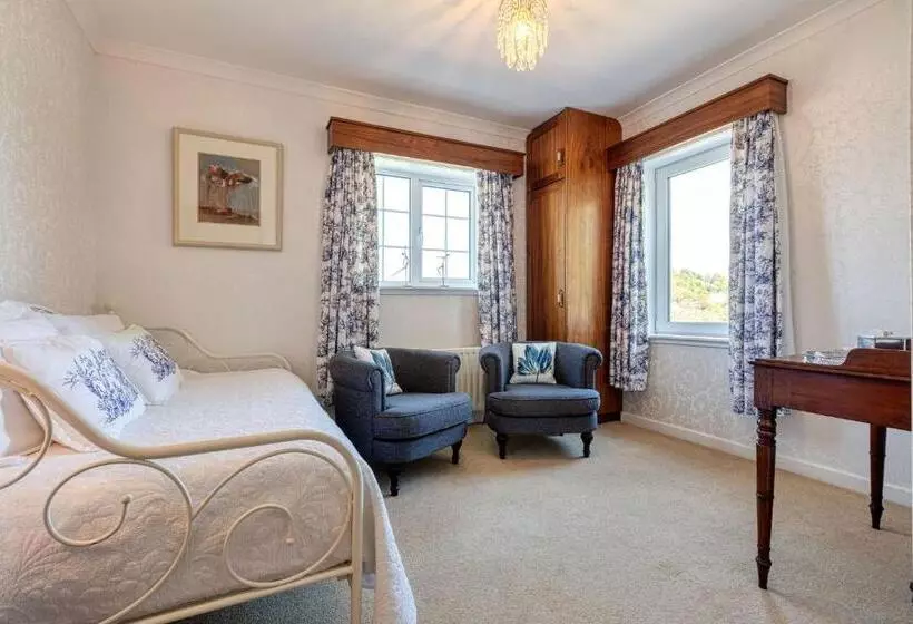 ベッドアンドブレックファースト Shearwater Country House Accommodation