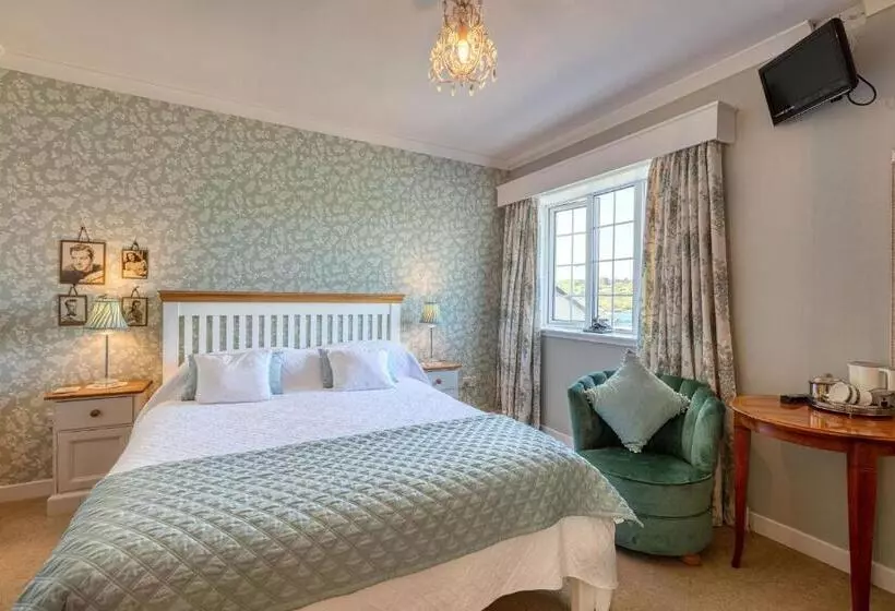 ベッドアンドブレックファースト Shearwater Country House Accommodation