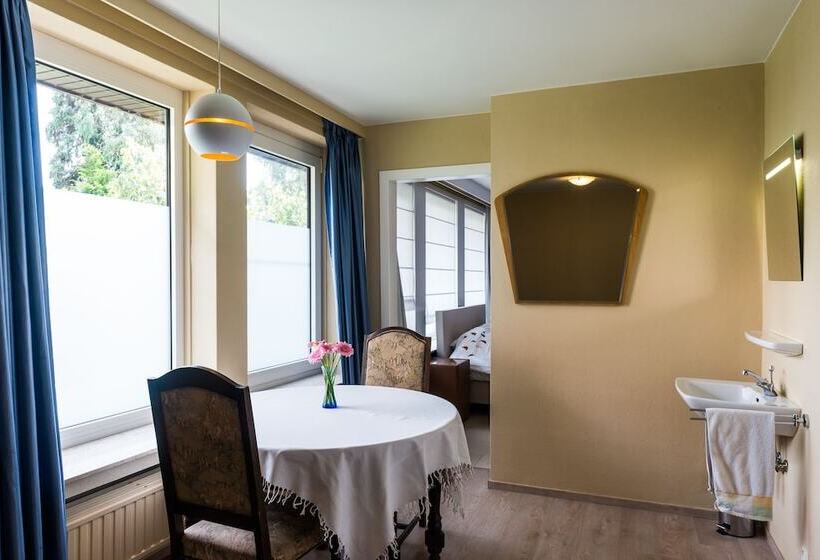 ベッドアンドブレックファースト Villa De Keyser