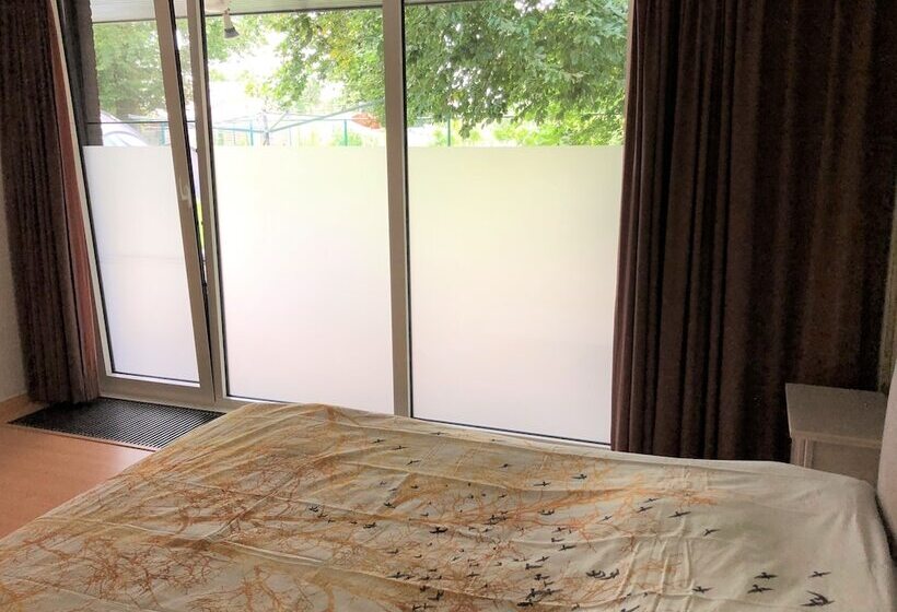 ベッドアンドブレックファースト Villa De Keyser