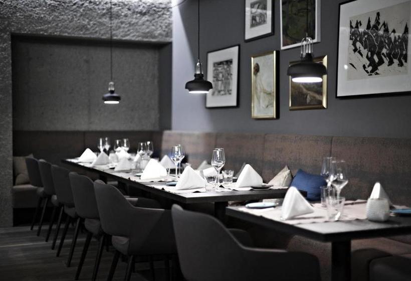 Badhaus Hotel/restaurant/café