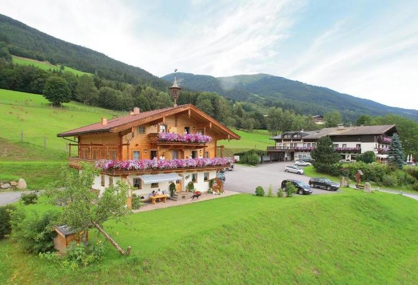 ホテル Gasthof Abelhof