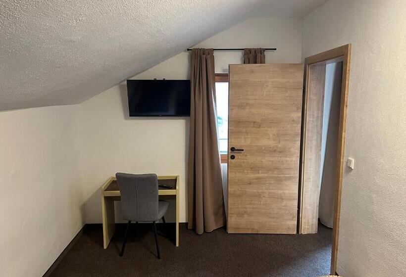 בית מלון כפרי Weisses Rössl Am See