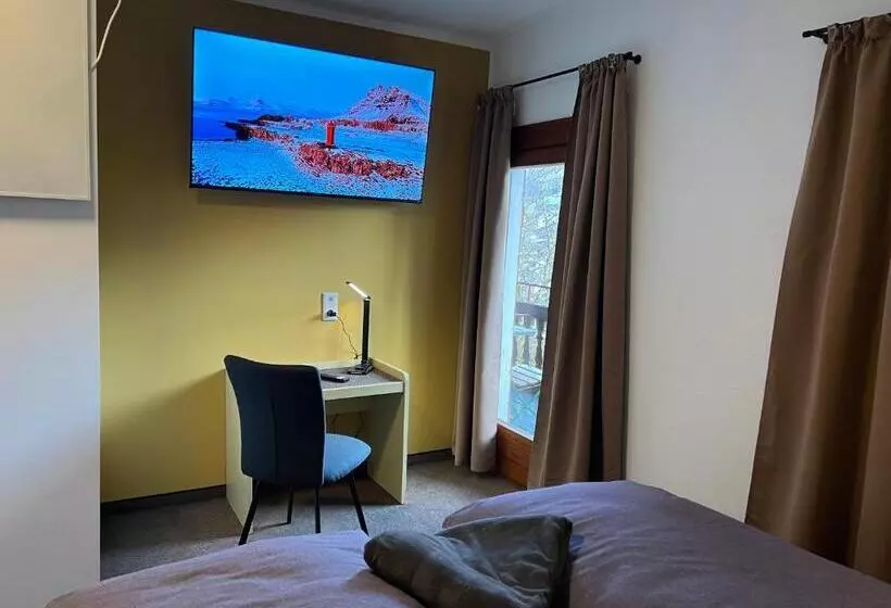 Hotelli Weisses Rössl Am See