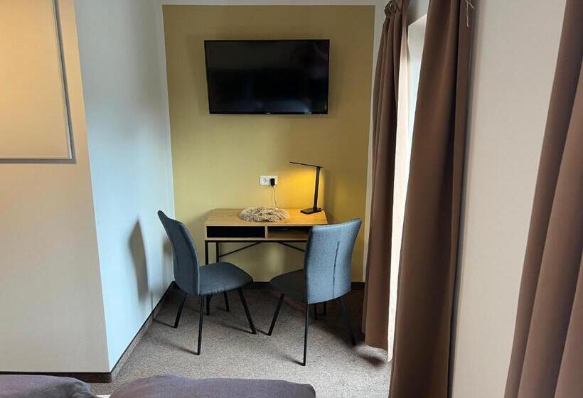 בית מלון כפרי Weisses Rössl Am See