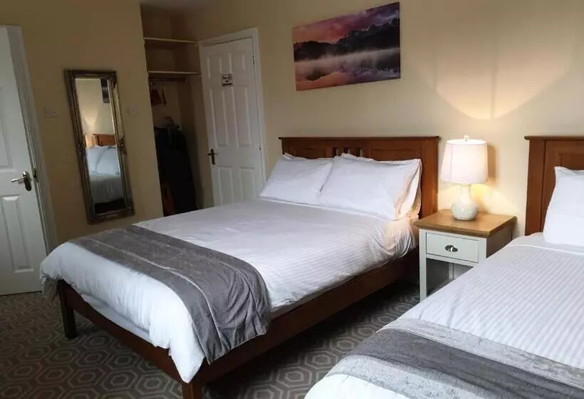 Murphy's Pub And Bed & Breakfast