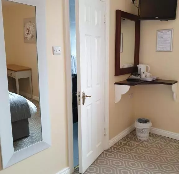 Murphy's Pub And Bed & Breakfast