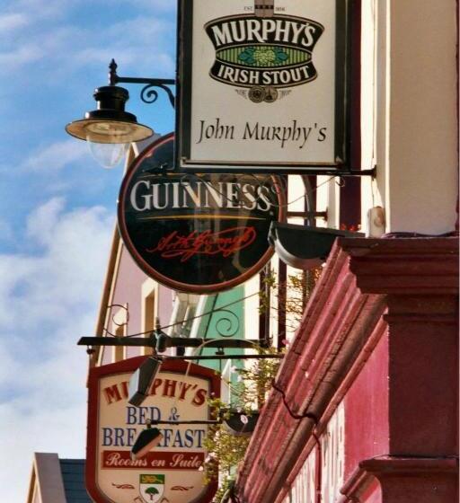 Murphy's Pub And Bed & Breakfast