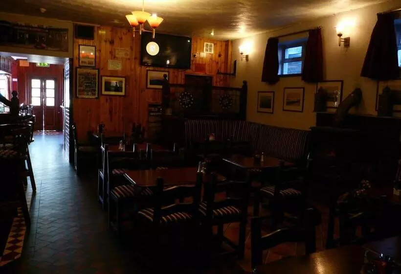 Murphy's Pub And Bed & Breakfast