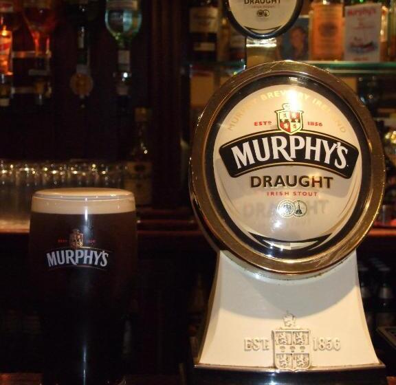 Murphy's Pub And Bed & Breakfast