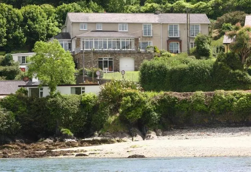 ベッドアンドブレックファースト Shearwater Country House Accommodation