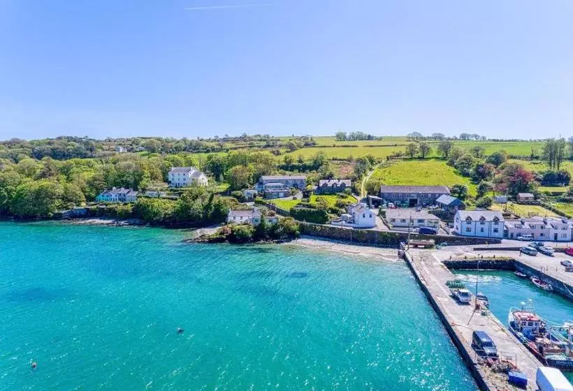 ベッドアンドブレックファースト Shearwater Country House Accommodation