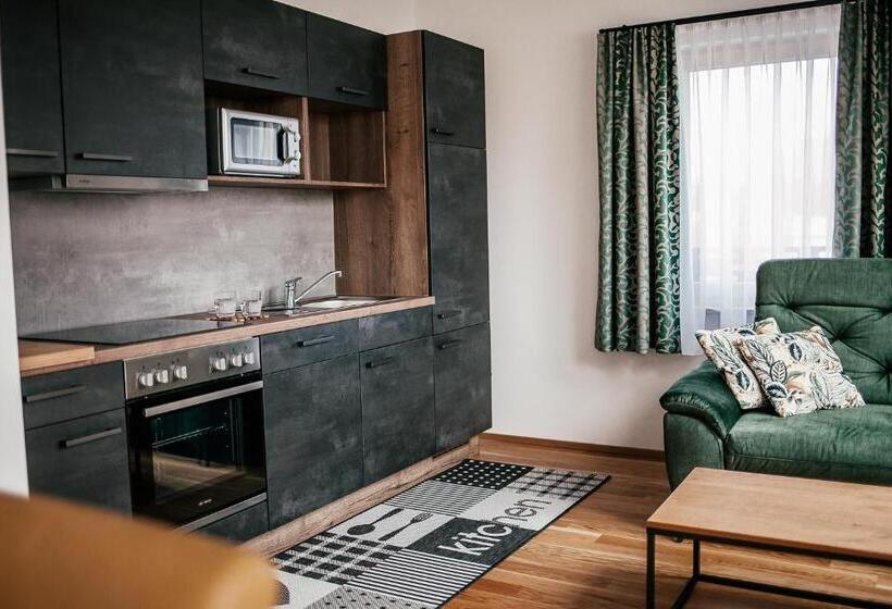 Alpenhotel & Aparthotel Lanz