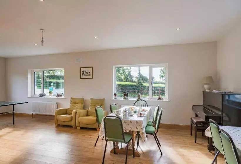 Ballindrum Farm B&b