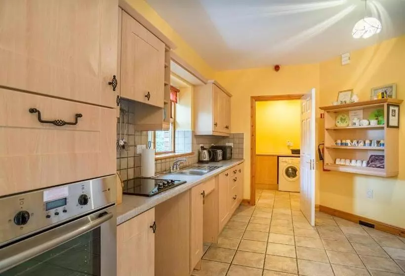 Ballindrum Farm B&b