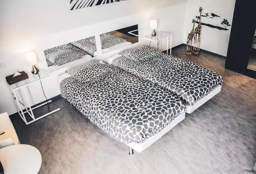 B&b Hakuna Matata