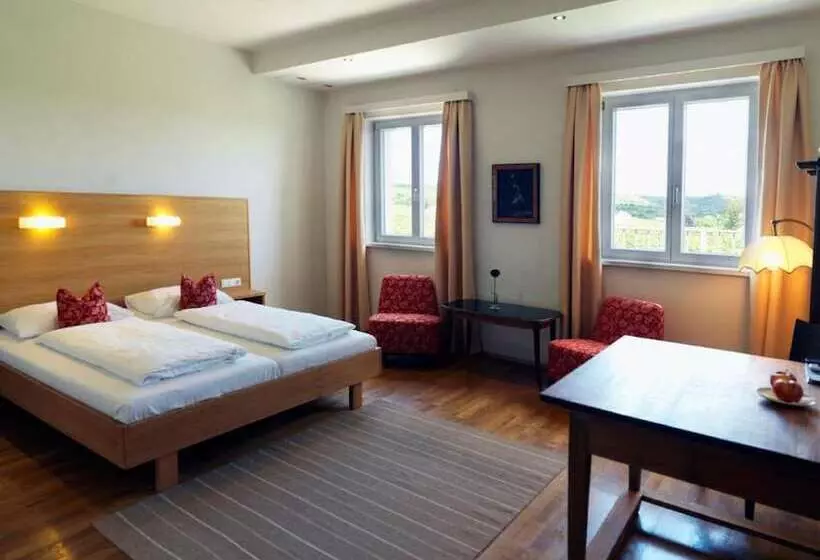 Aamiaismajoitus (B&B) Wein Gut Hutter