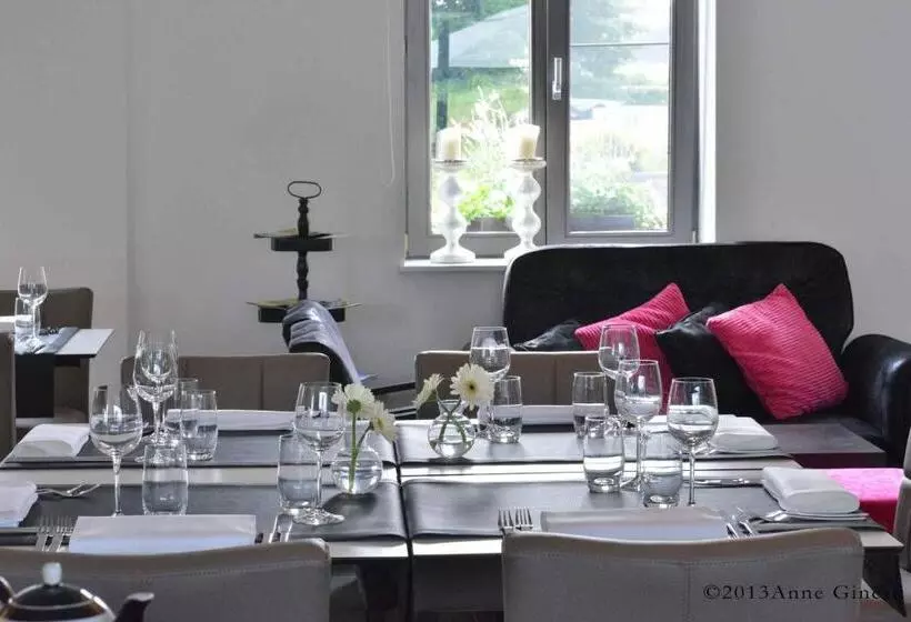 Durbuy ô Restaurant Hotel Recharge Electric Car