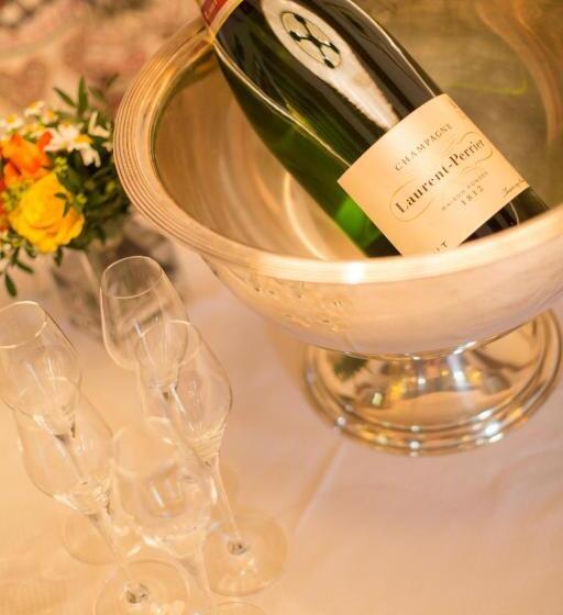 ホテル Der Erlhof Restaurant & Land