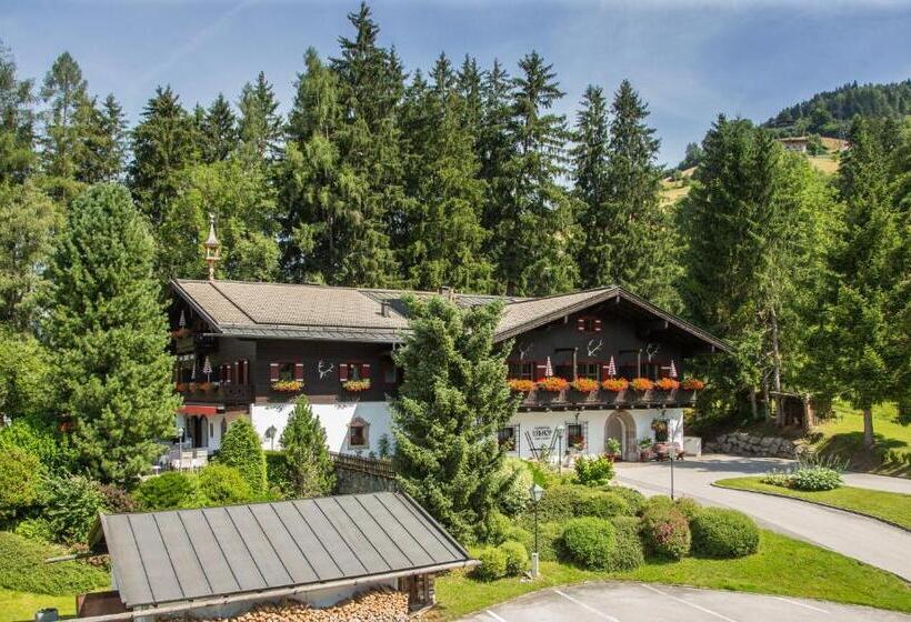 ホテル Der Erlhof Restaurant & Land