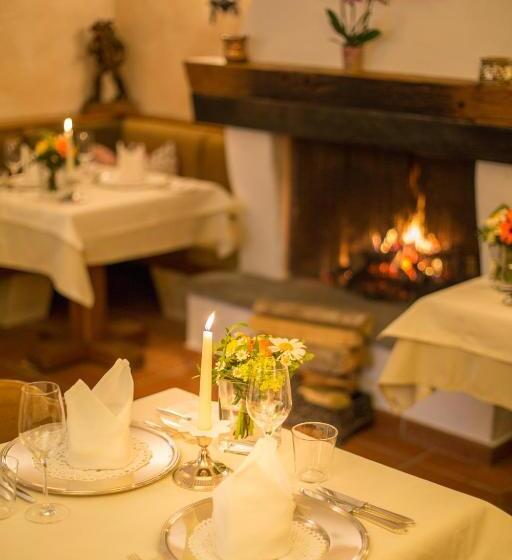 ホテル Der Erlhof Restaurant & Land