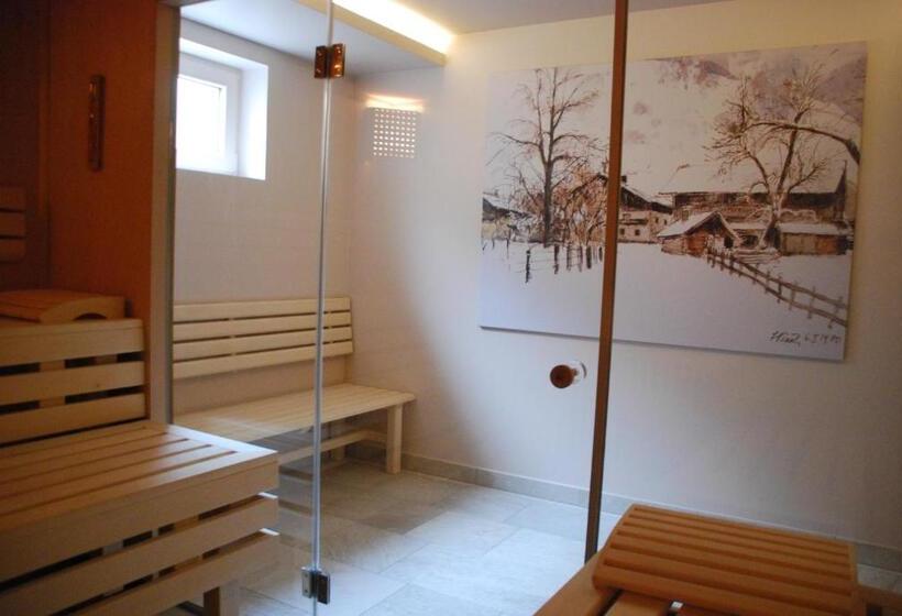 ホテル Der Erlhof Restaurant & Land