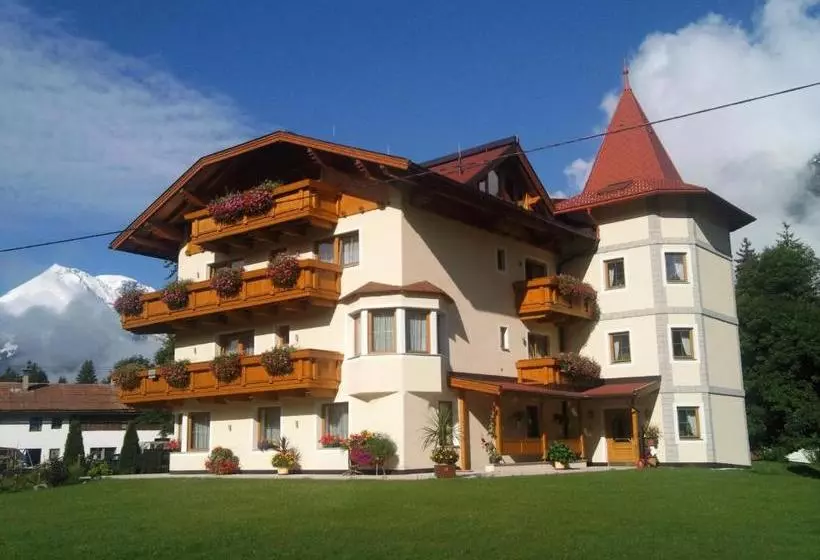 Hotelli Garni Weidacherhof